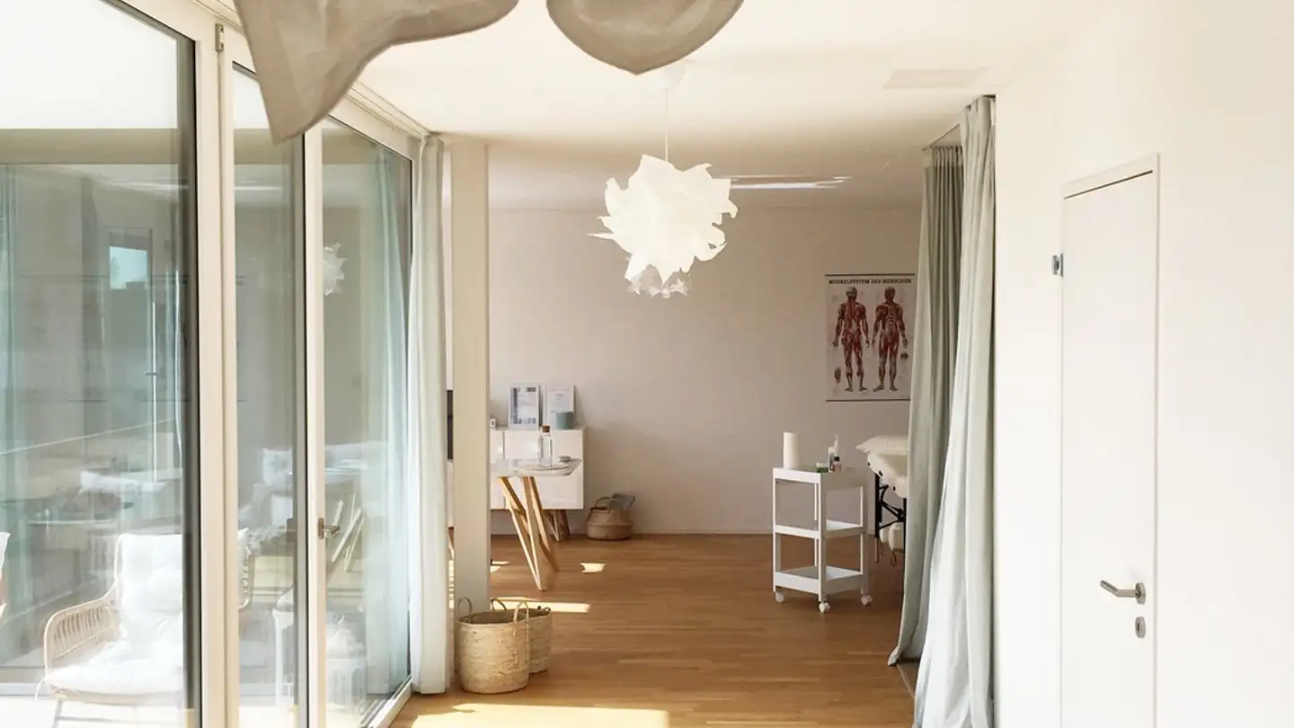 Commercial à louer - Erspachstrasse 22, 8932 Mettmenstetten