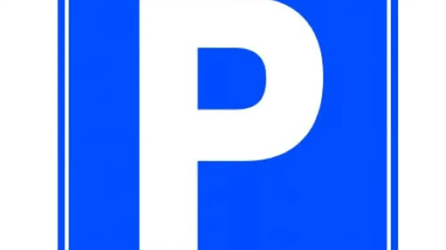 Überdachter Motorradparkplatz mieten - Via Francesco Borromini 29, 6900 Lugano