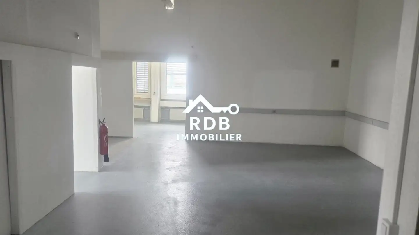 Werkstatt mieten - Rue Fritz-Courvoisier 103, 2300 La Chaux-de-Fonds