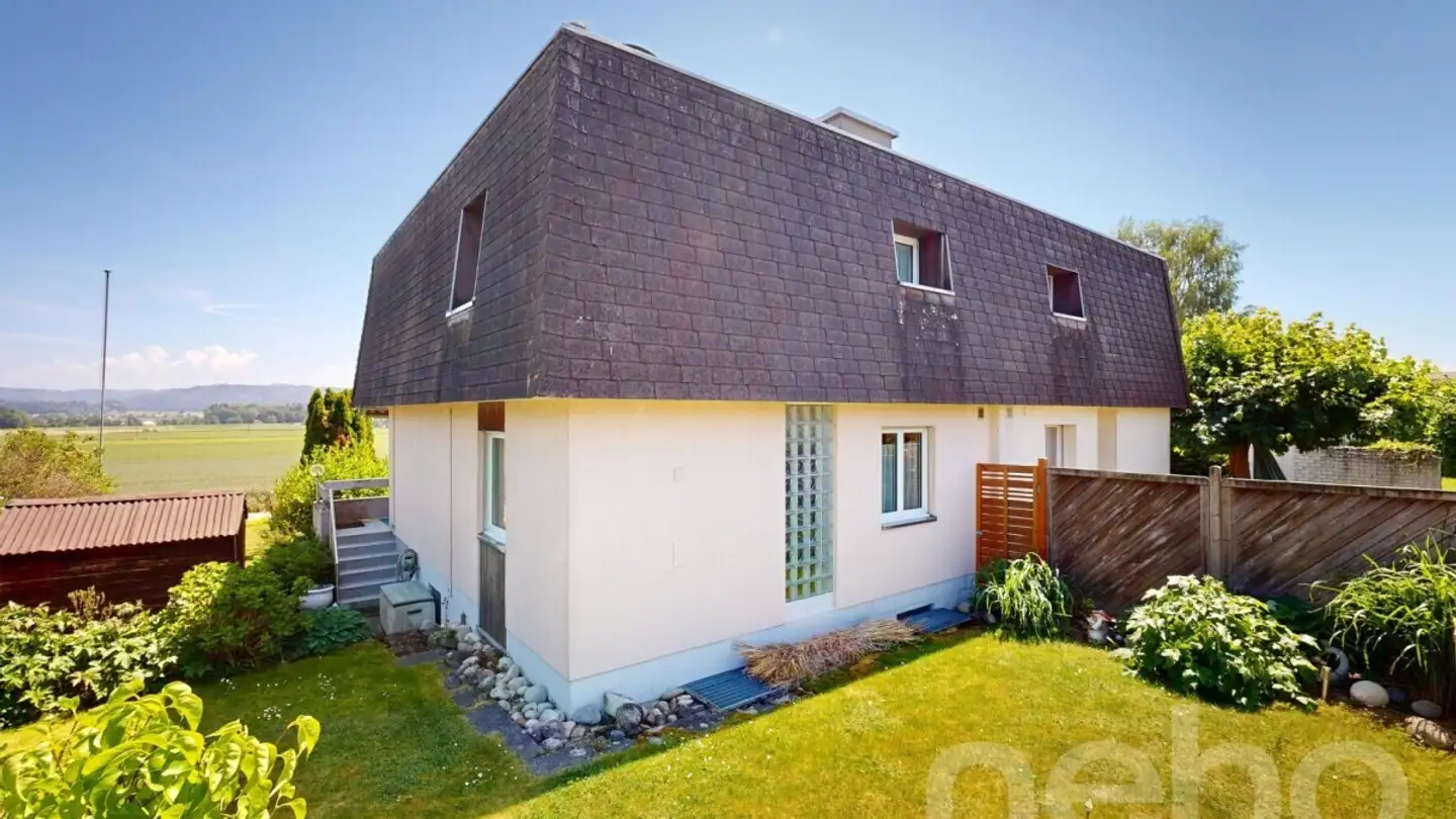 Row house for sale - 3303 Jegenstorf