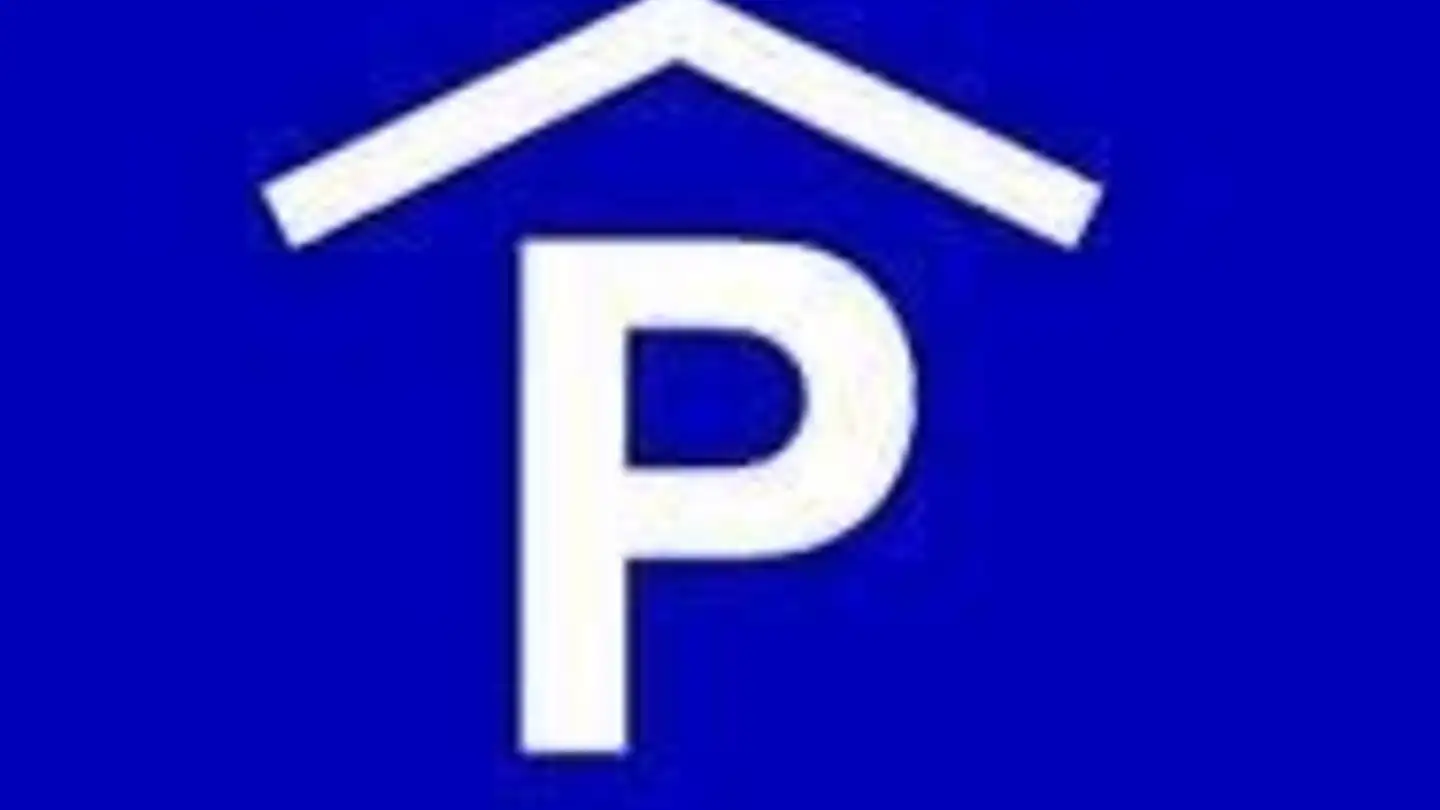 Single garage for rent - Plattenhalde 24, 8200 Schaffhausen