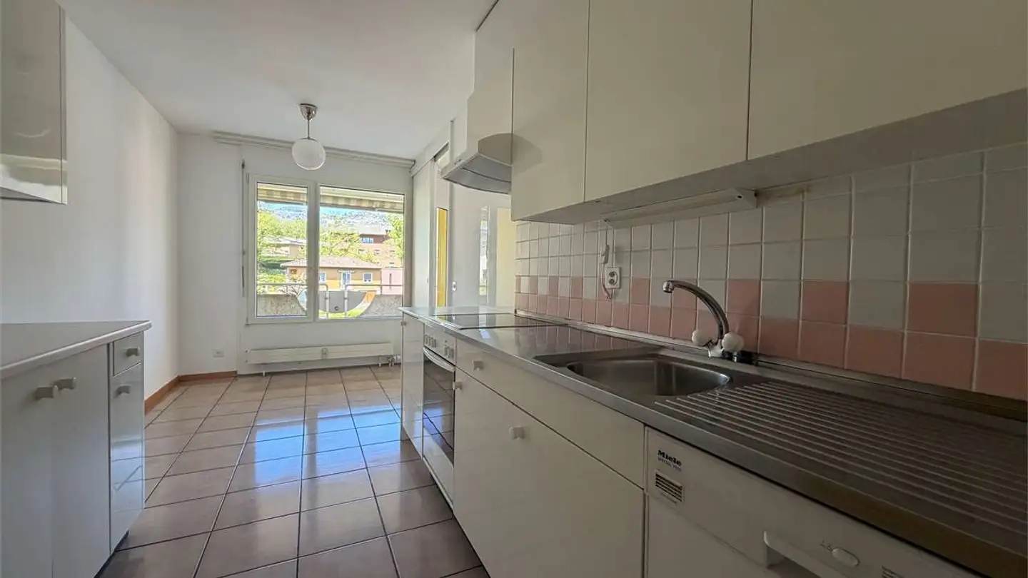 Apartment for rent - Via Vergiò, 6932 Breganzona - Photo 2