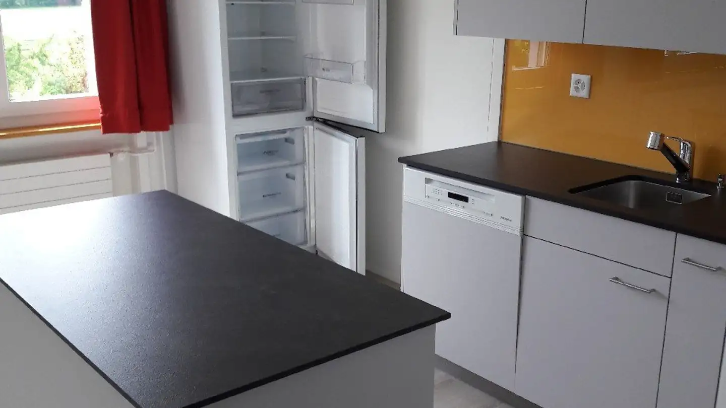 Appartamento in affitto - Route De Salavaux 19, 1587 Constantine - Photo 4