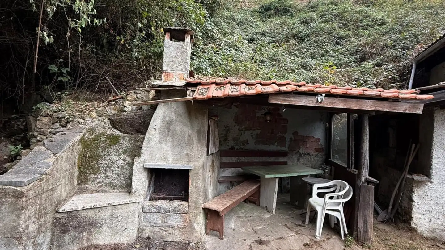 Casa singola in vendita - Strada De Cürtina, 6959 Curtina - Photo 2