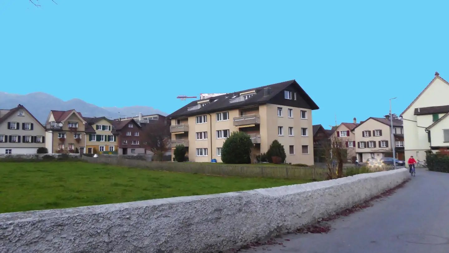 Dachgeschosswohnung mieten - Alte Stossstrasse 2, 9450 Altstätten SG - Foto 2