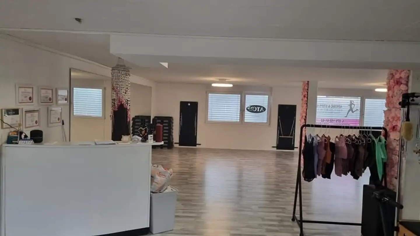 Gewerbe mieten - Fliederstrasse 18, 4663 Aarburg - Foto 4