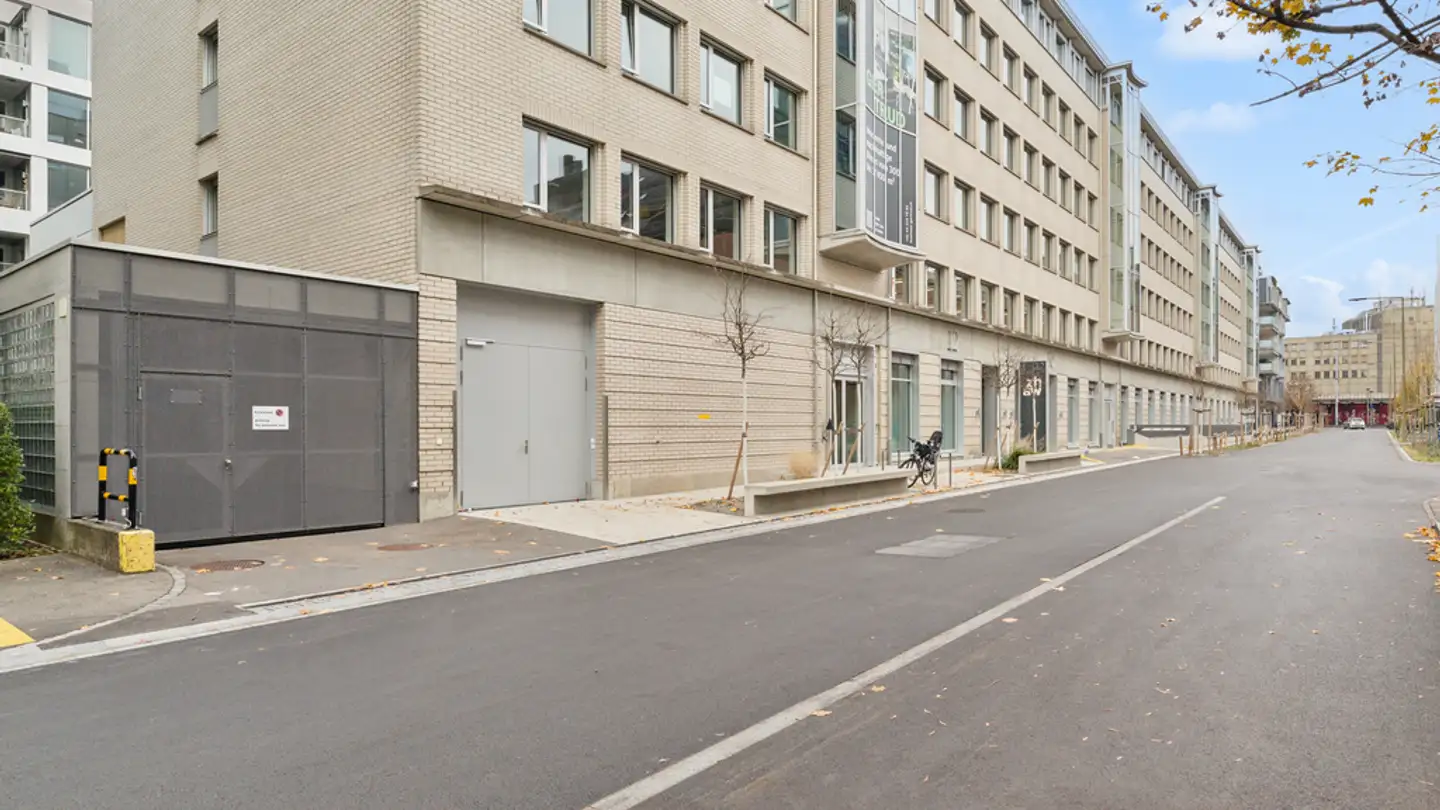 Parcheggio interno per moto in affitto - Gertrudstrasse 6, 8400 Winterthur - Foto 3