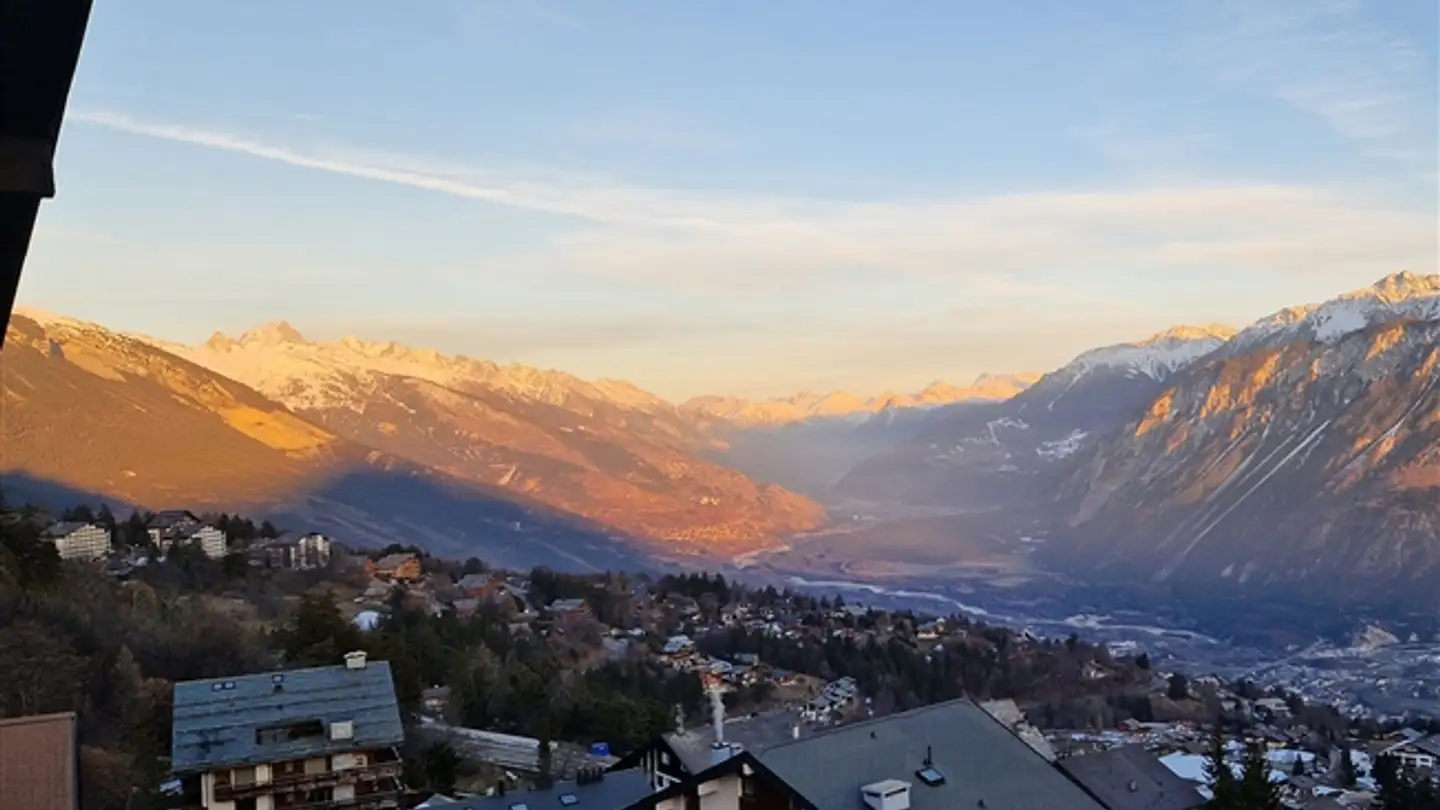 Attique à vendre - 3963 Crans-Montana