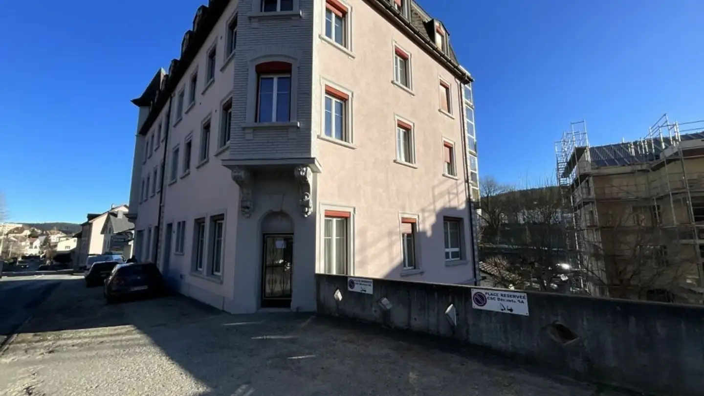 Grand magasin à louer - Grand-Rue 107, 2720 Tramelan