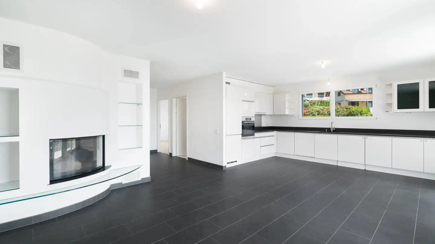 Apartment for sale - 1169 Yens - Photo 2
