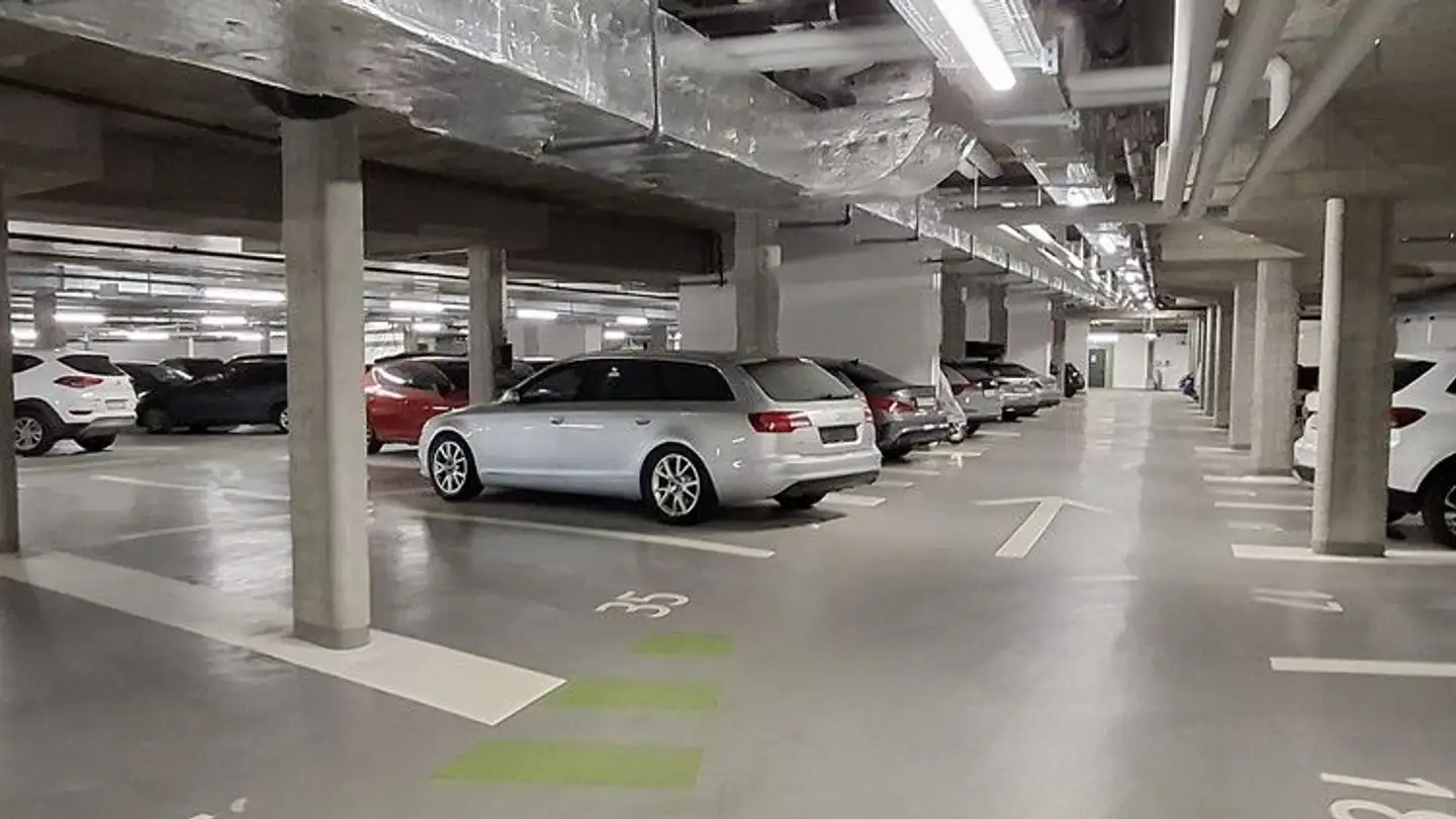 Place de parking extérieure à louer - Rue De La Baumettaz 5, 1023 Crissier
