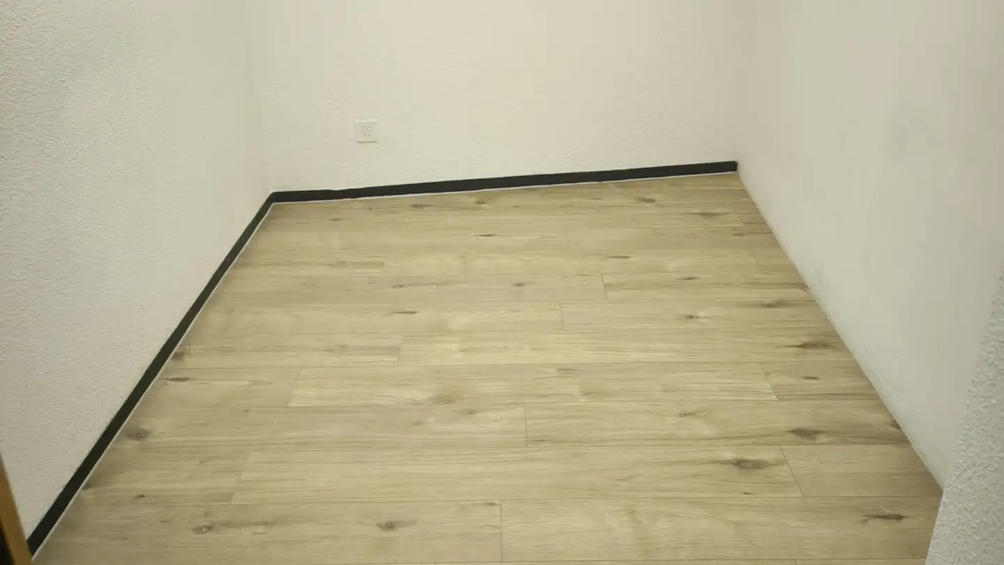 Gewerbe mieten - Im Eisernen Zeit 1, 8057 Zürich