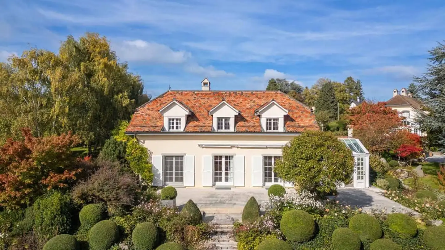 Single house for sale - 1143 Apples