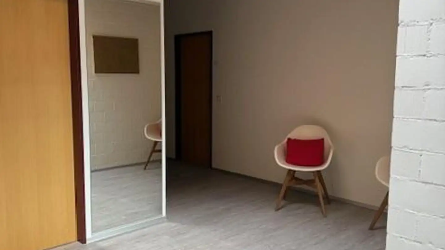 Office space for rent - Emausstrasse 2, 5621 Zufikon - Photo 3