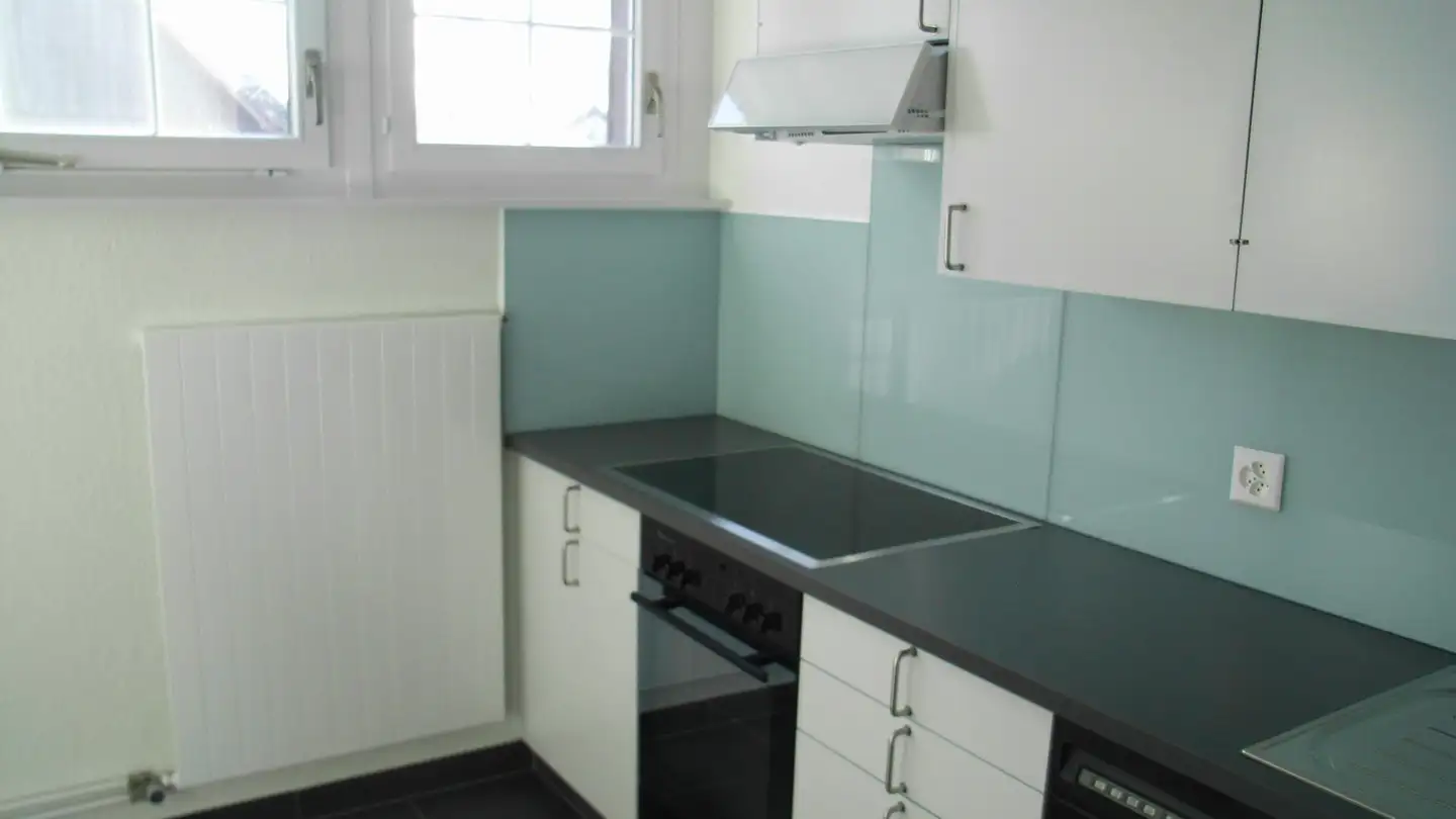 Wohnung mieten - Dorfstrasse 5, 8605 Gutenswil - Foto 3