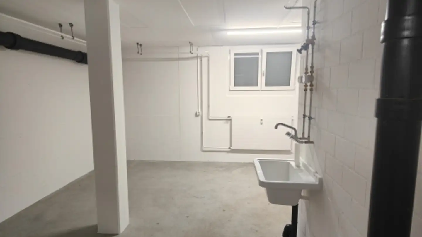 Storage space for rent - Gönhardweg 11a, 5034 Suhr - Photo 3