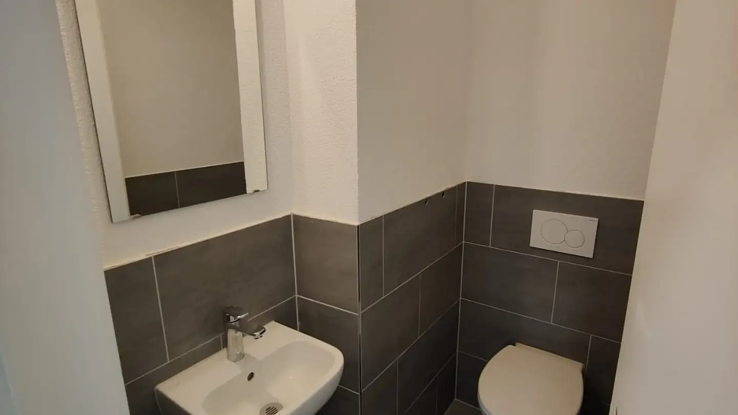 Appartamento in affitto - Via Dulezi 4, 7166 Trun - Foto 4