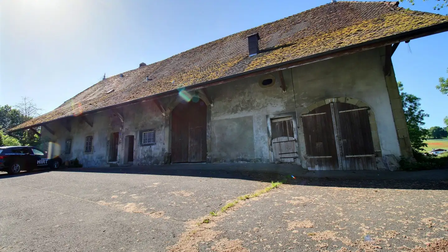 Fattoria in vendita - Route Du Château 2, 1772 Grolley