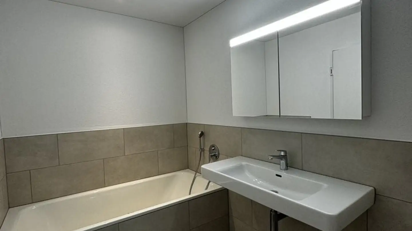 Apartment for rent - Eisenerzstrasse 1, 7320 Sargans - Photo 4