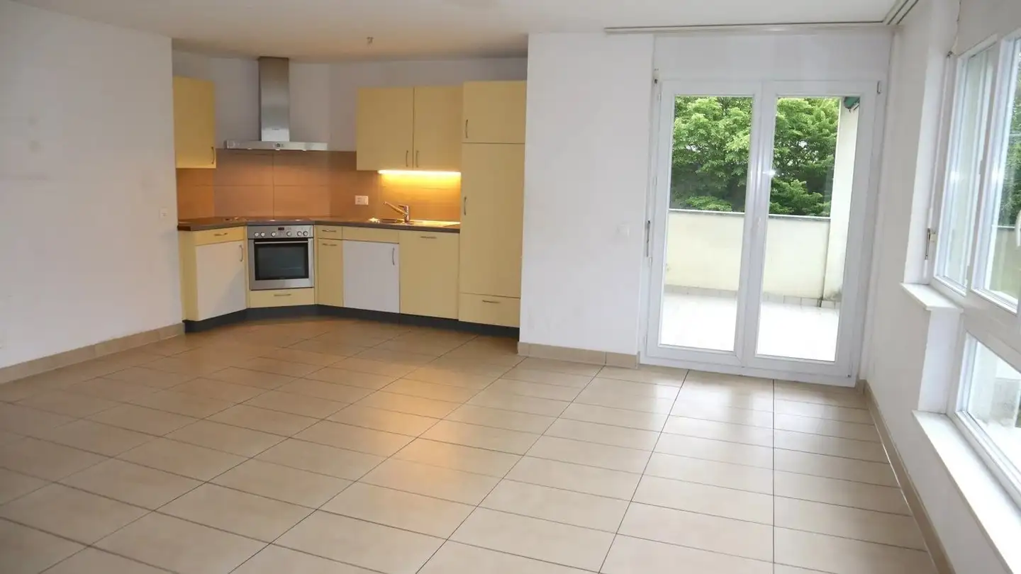 Apartment for rent - Rue Jean-André-Venel 92, 1400 Yverdon-les-Bains - Photo 2