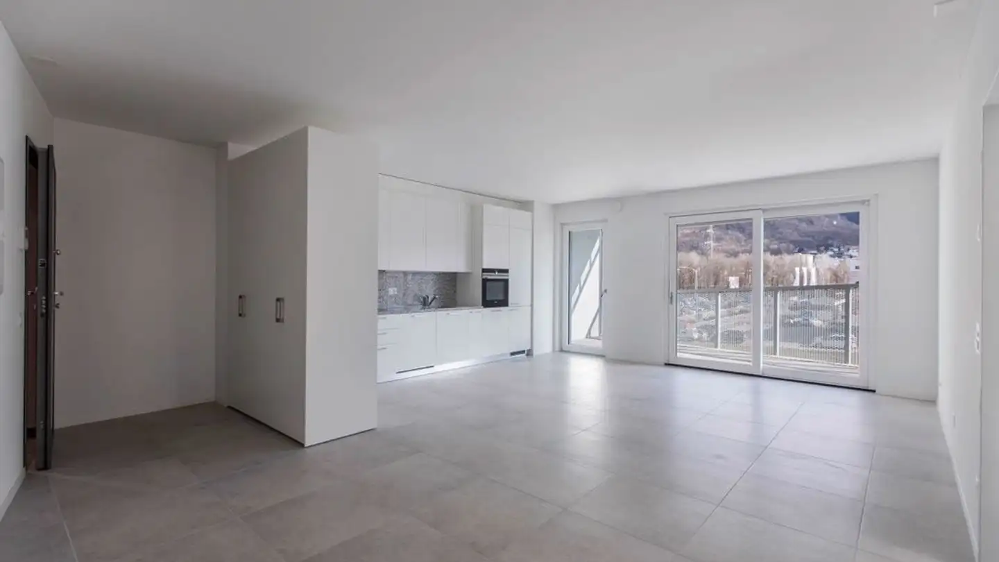 Appartamento in affitto - Via Cantonale 17, 6532 Castione