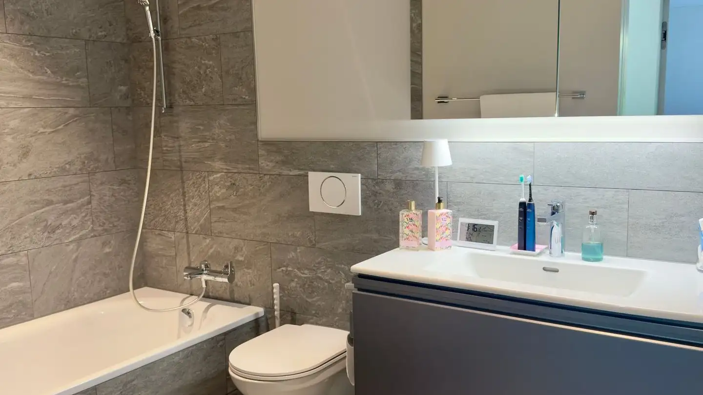 Appartamento in affitto - Albert Bächtold-Strasse 15, 8127 Forch - Photo 2