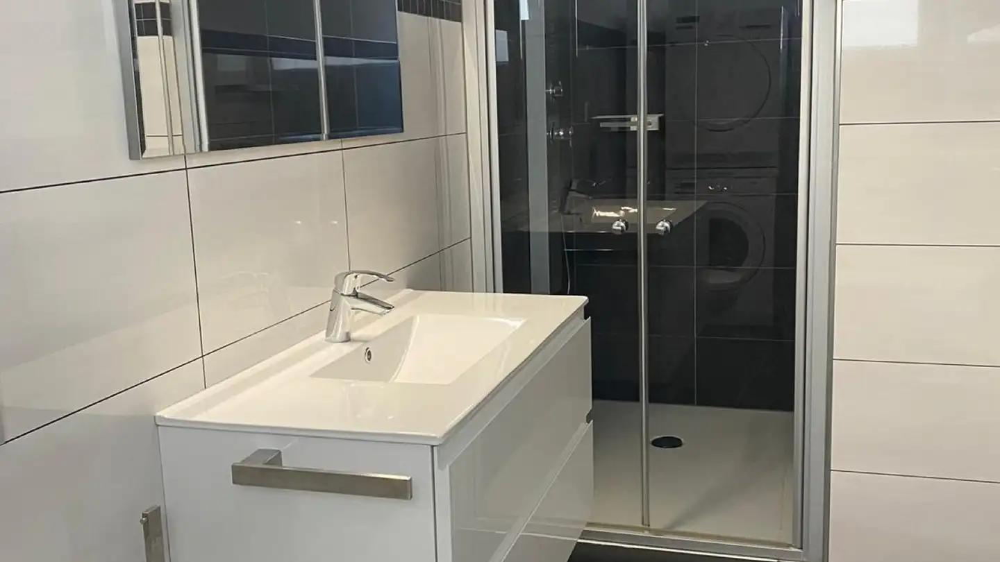 Wohnung mieten - Via Vecchia Ferrovia, 6742 Pollegio - Foto 4