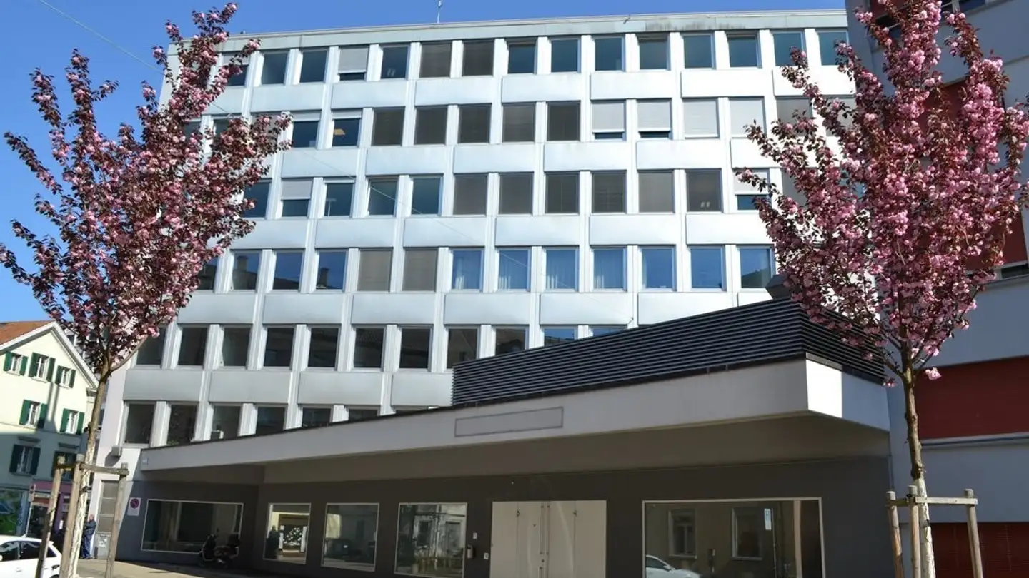 Parcheggio sotterraneo in affitto - Badenerstrasse 141, 8004 Zürich