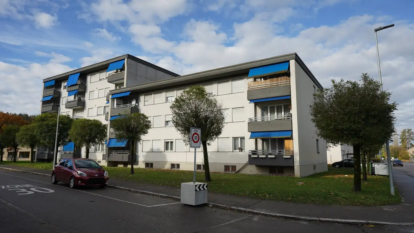 Edificio residenziale in vendita - Eichhölzlistrasse 44, 8192 Glattfelden