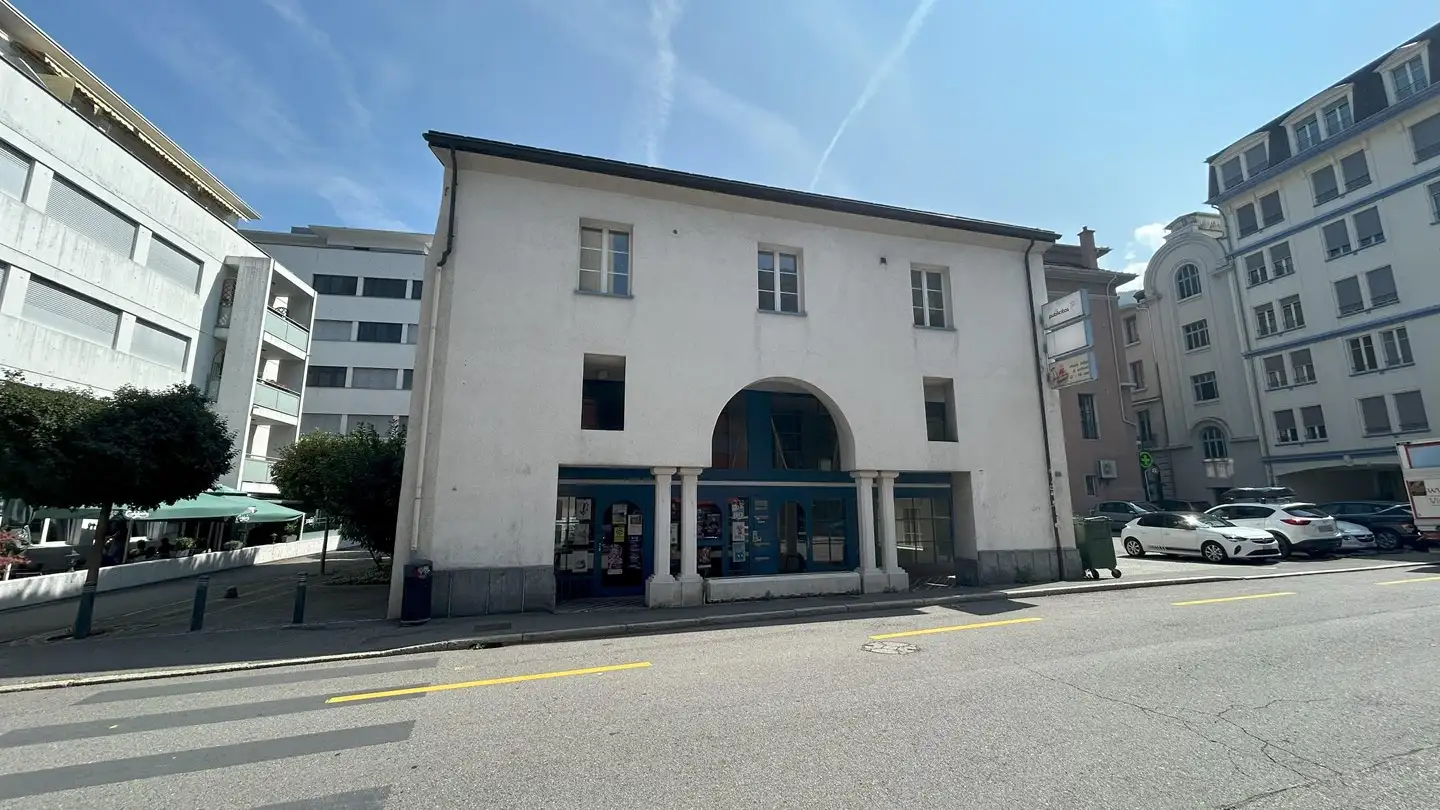 Geschäft mieten - Rue Du Rhône 4, 1920 Martigny