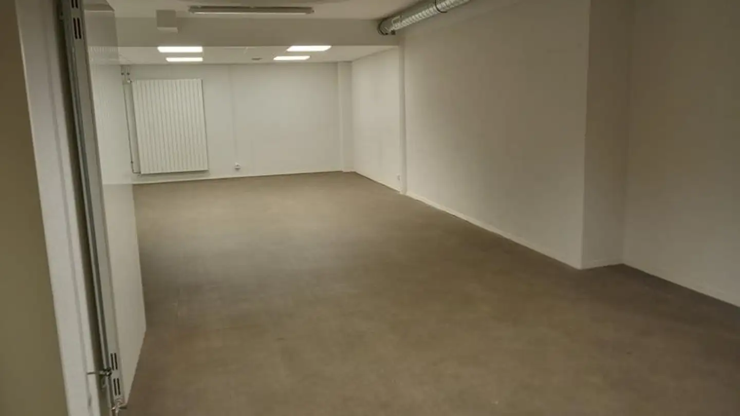 Commercial à louer - Rue De La Borde 21, 1018 Lausanne - Photo 2
