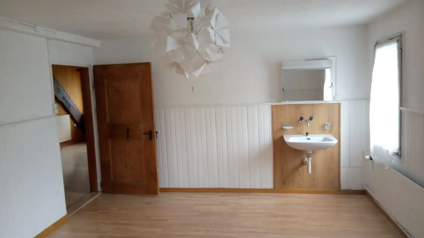 Attic flat for rent - Girenbadstrasse 3, 8488 Turbenthal - Photo 4