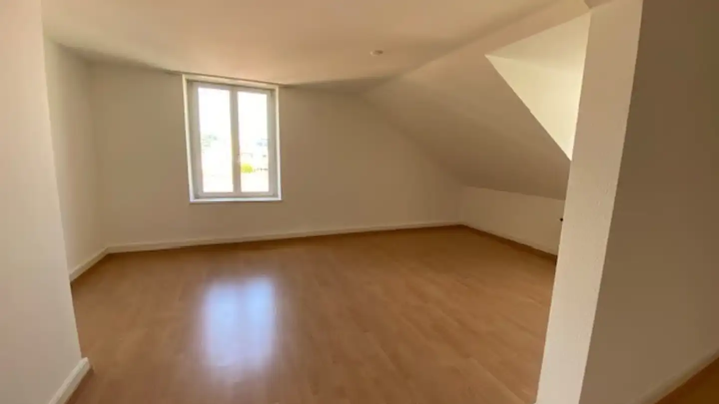 Attique à louer - Rosenstrasse 10, 4410 Liestal