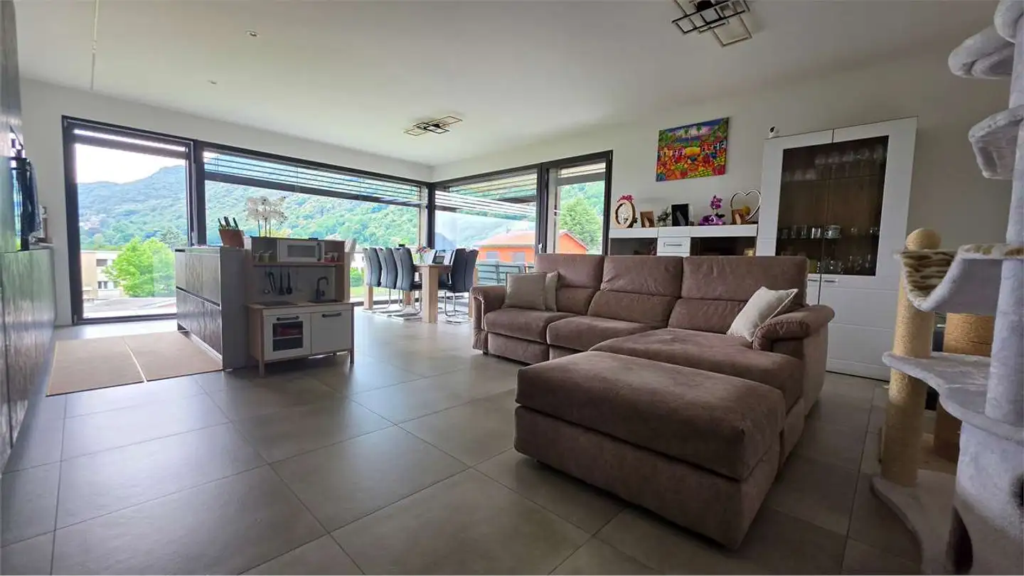 Appartement à louer - Via Al Chioso 8, 6930 Bedano