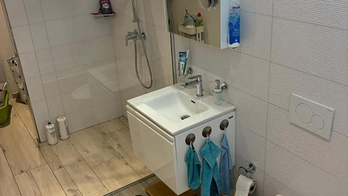 Wohnung mieten - Dr. Joachim-Heer-Strasse 16, 8750 Glarus - Foto 4
