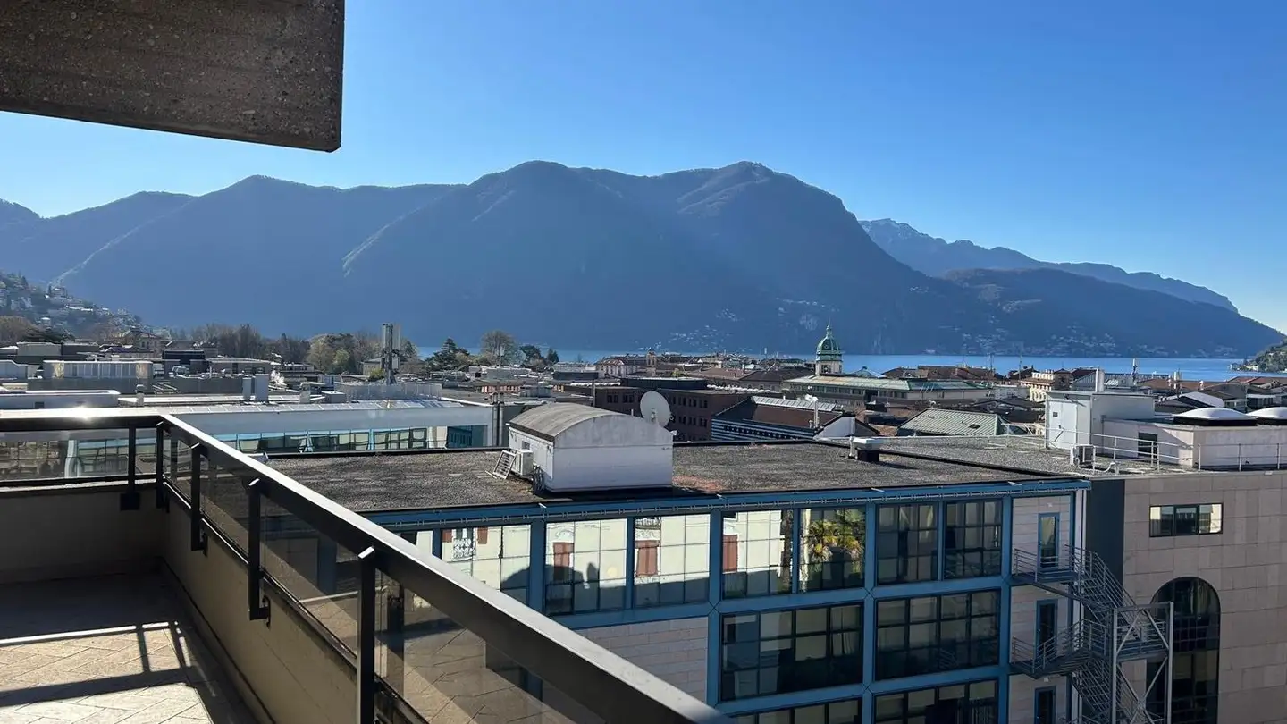 Wohnung mieten - Via Cantonale, 6900 Lugano - Foto 4