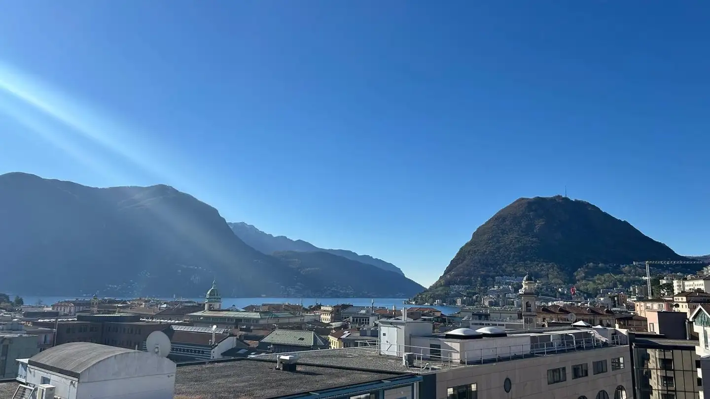 Wohnung mieten - Via Cantonale, 6900 Lugano