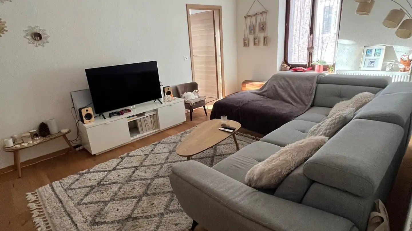 Wohnung mieten - Rue Du Centre, 2052 Fontainemelon - Foto 2