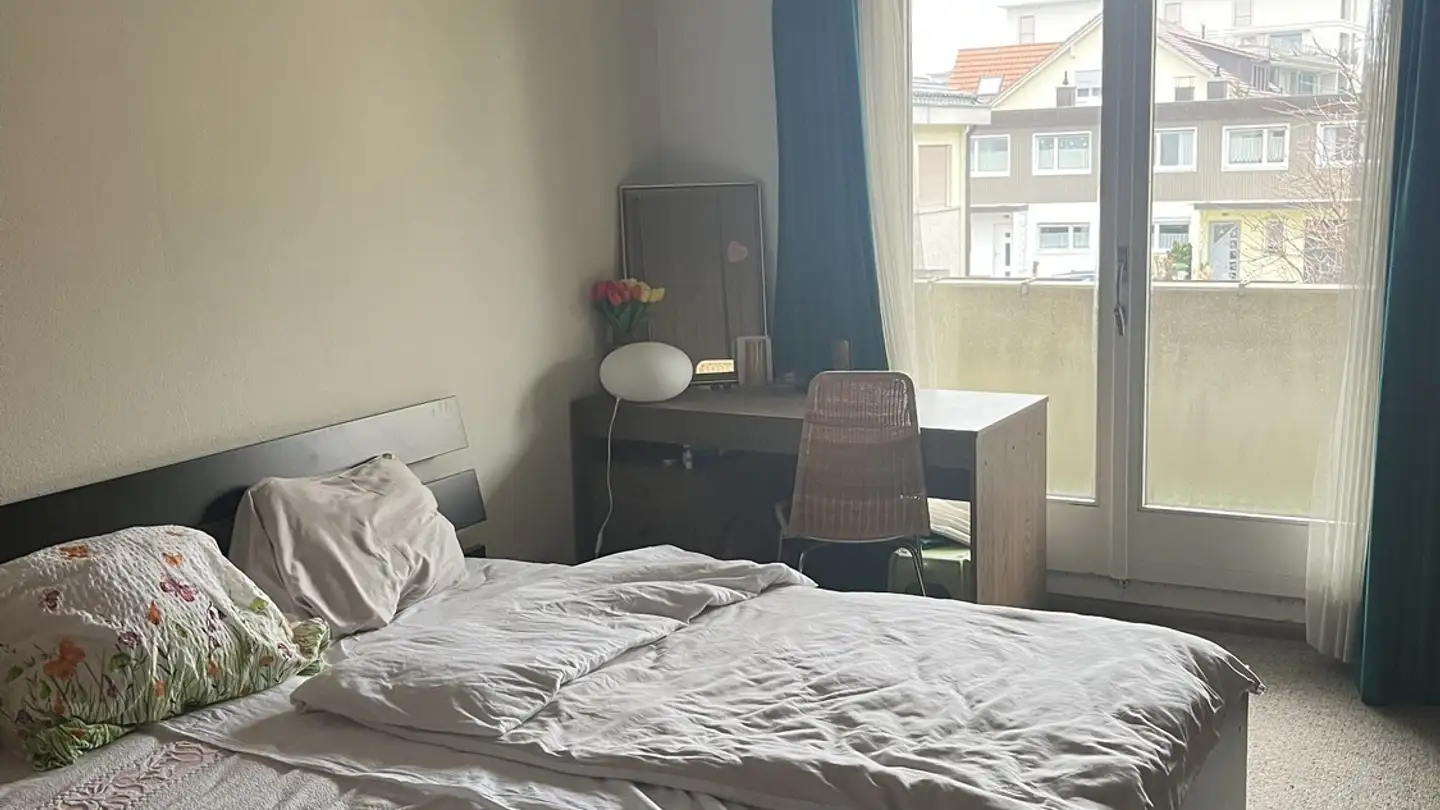Single room for rent - 4153 Reinach BL