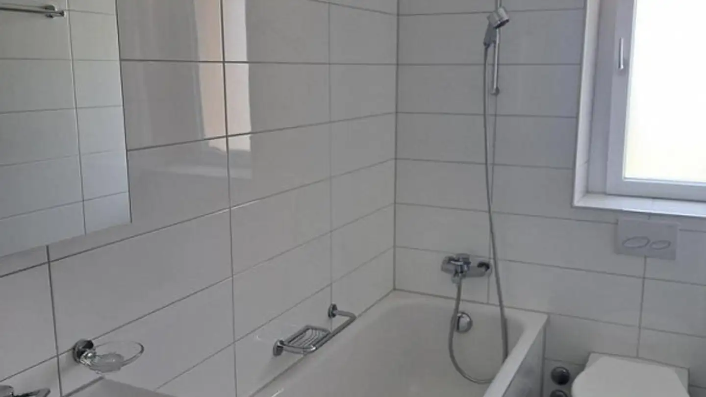 Wohnung mieten - Sonnenbergstrasse 90, 8610 Uster - Foto 4
