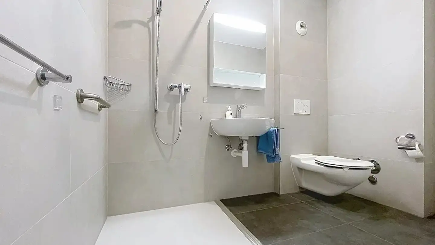 Wohnung mieten - Rue Du Coppet 17, 1870 Monthey - Foto 4