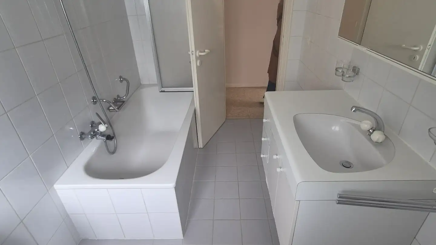 Appartement à louer - Viale Verbano 3, 6600 Muralto - Photo 2
