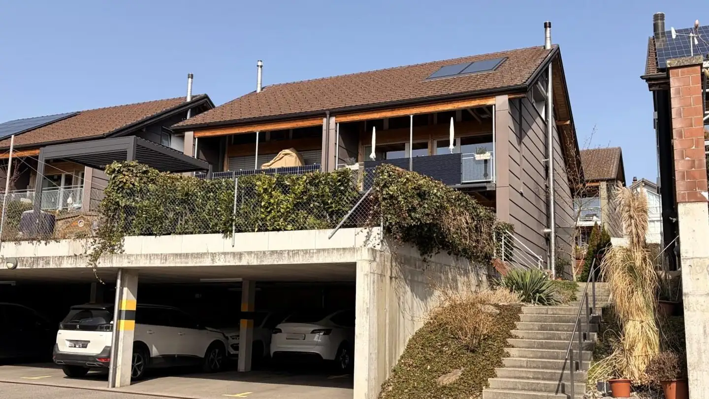 Casa bifamiliare in vendita - Lätti, 3053 Lätti