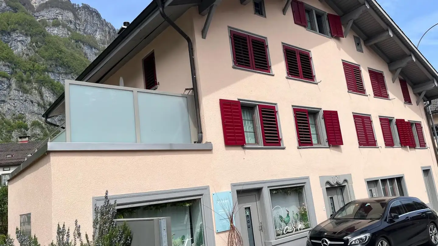 Single house for rent - Landstrasse 66, 8754 Netstal