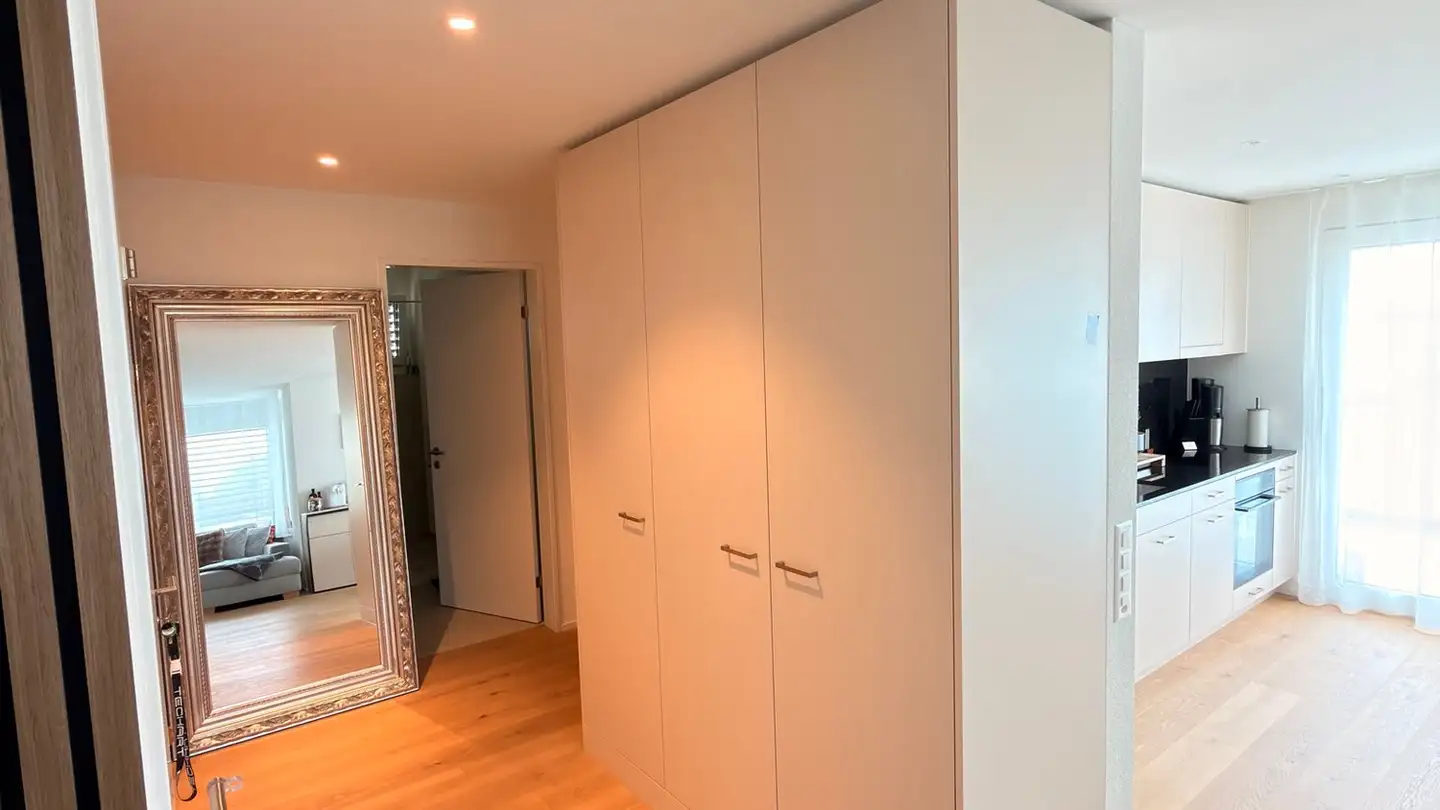 Appartement à louer - Oberzelgstrasse 5a, 8618 Oetwil am See - Photo 2