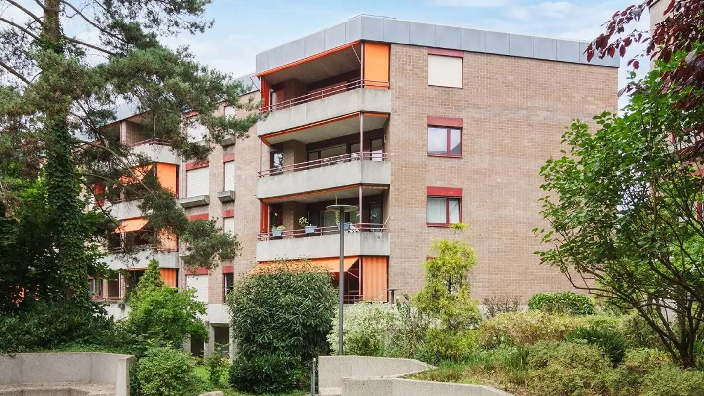 Appartement à louer - General Guisan-Strasse 35, 4144 Arlesheim