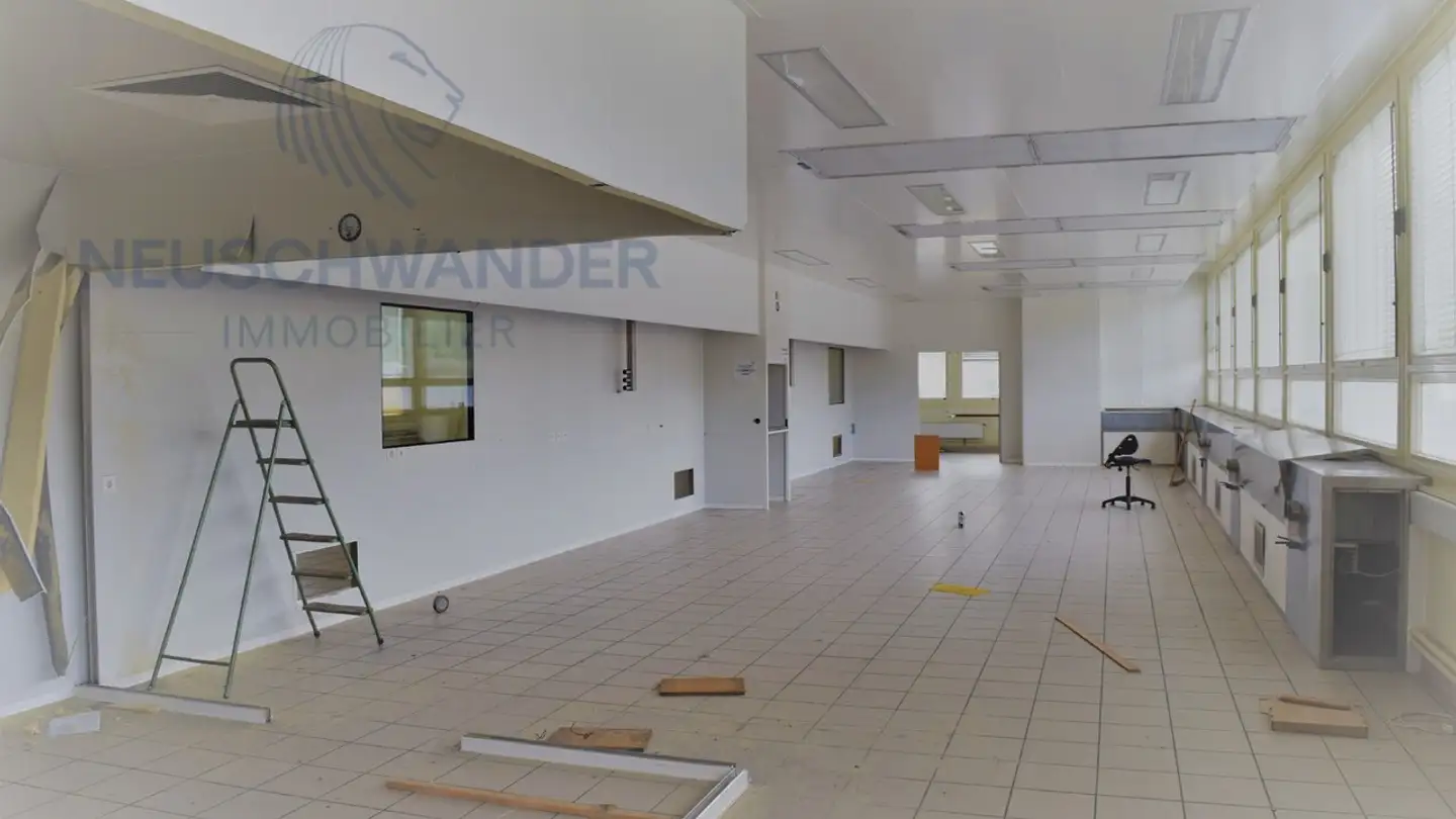 Proprietà industriale in vendita - 2900 Porrentruy - Photo 2