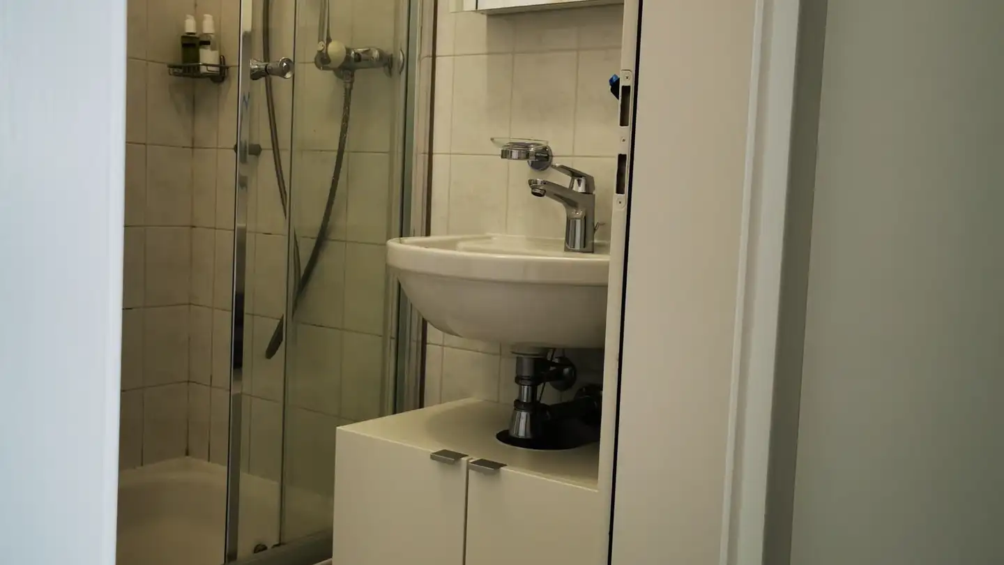 Appartement à louer - 6600 Muralto - Photo 3