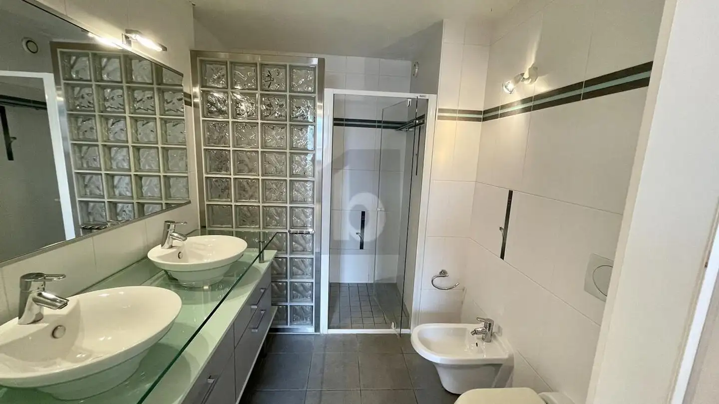 Attic flat for rent - 1233 Bernex - Photo 4