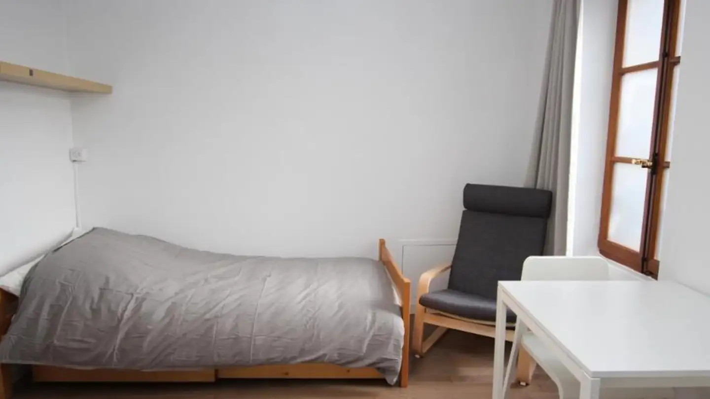 Furnished apartment for rent - Rue De Montbrillant 21, 1201 Genève - Photo 2